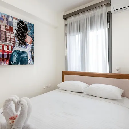 Newbulit 1km From The Center Of Chania *